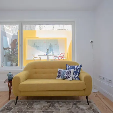 Liiiving In - Clerigos Terrace Апартаменты