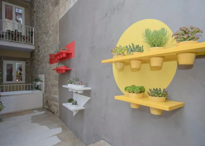 Liiiving In - Clerigos Terrace Апартаменты