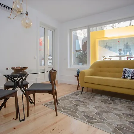 Apartment Liiiving In - Clerigos Terrace Porto