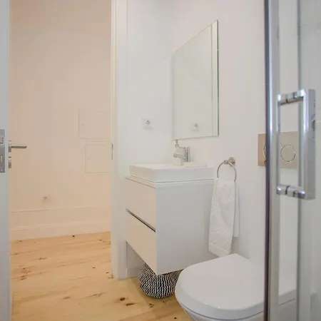 Апартаменты Liiiving In - Clerigos Terrace