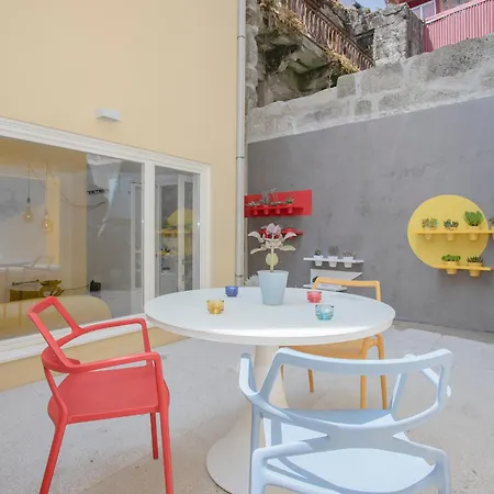 Liiiving In - Clerigos Terrace * Порту