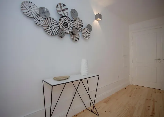 Liiiving In - Clerigos Terrace Oporto